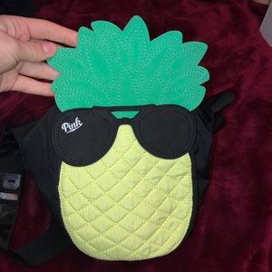 Pineapple lunch box!